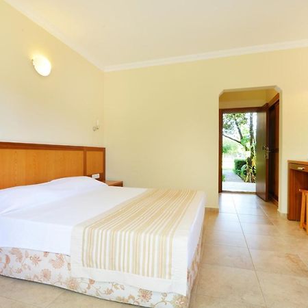 Cirali Hotel Odile ภายนอก รูปภาพ